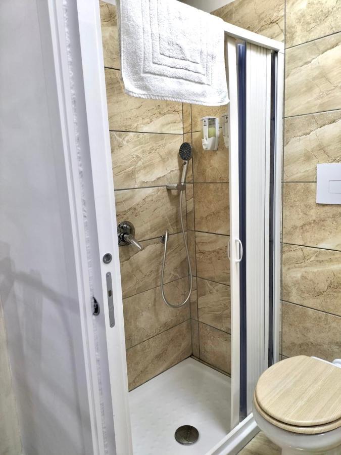 Casa Nina- Camera Capri Daire Napoli Dış mekan fotoğraf